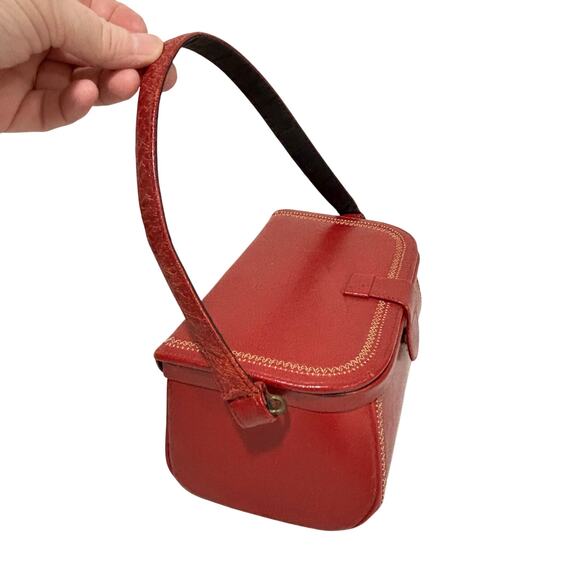Vintage red leather box purse short handle shoulderbag unique mid century style - Picture 9 of 9